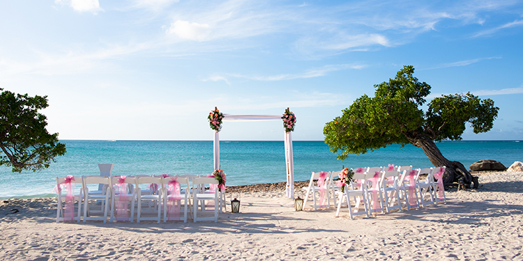 Aruba: Disfrute de una boda y una luna de miel inolvidable