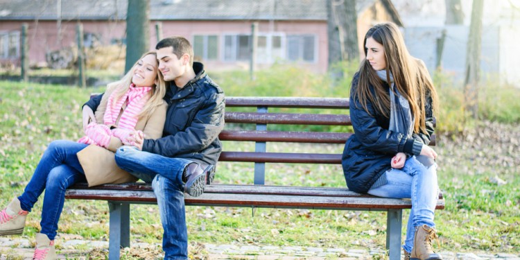 Cuando tu ex pareja rehace su vida y tú sigues enamorada de él